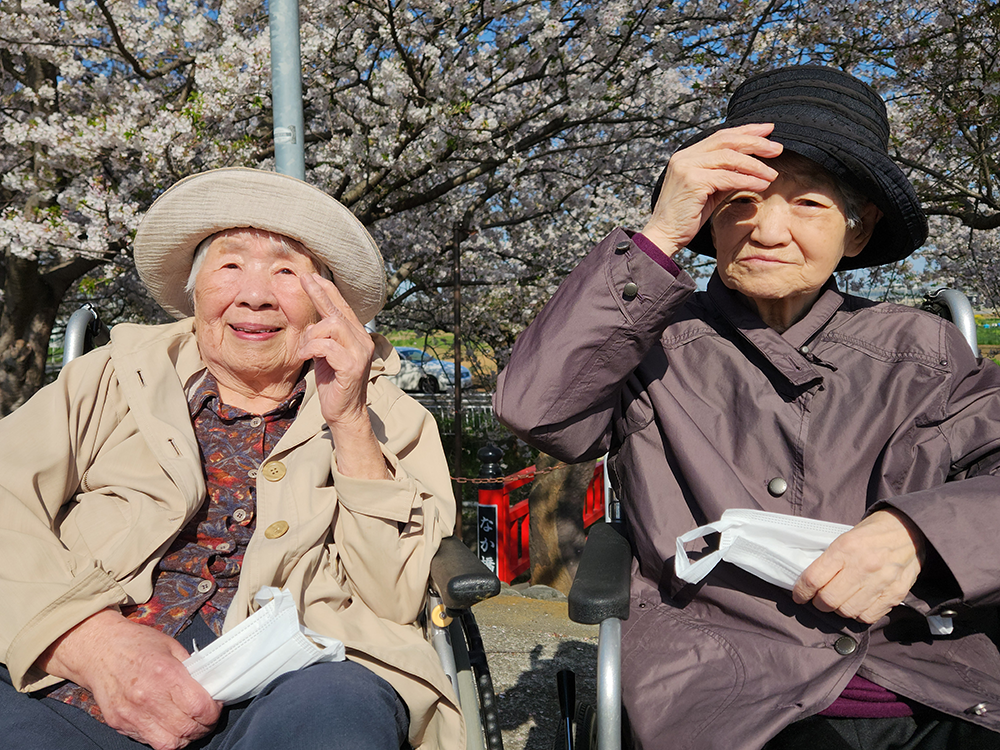 季節に合わせて色々なところにお出かけ